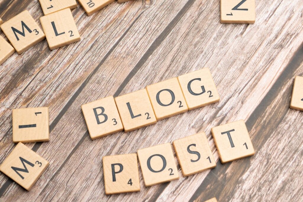 Cómo Usar ChatGPT para Escribir Artículos de Blog: Tutorial Práctico